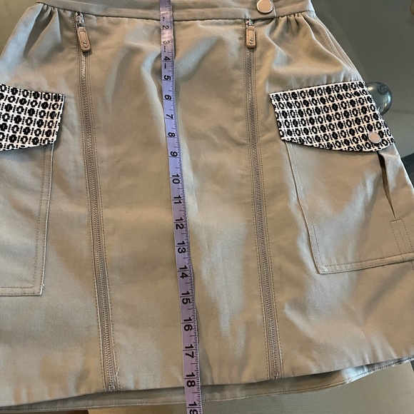 Skirt - Picture 5 of 6